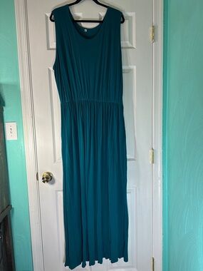 Sleeveless Teal Maxi Dress - Casual Everyday Style